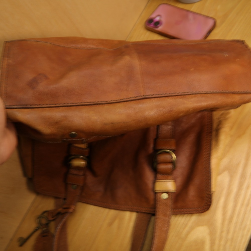 Fossil Long Live Vintage Brown Leather Tote Shoulder Bag Brass Hardware Key - Picture 6 of 11